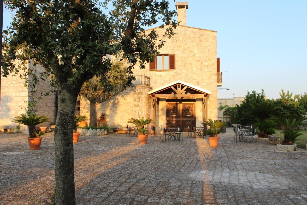 Masseria Tolla Остуні Екстер'єр фото