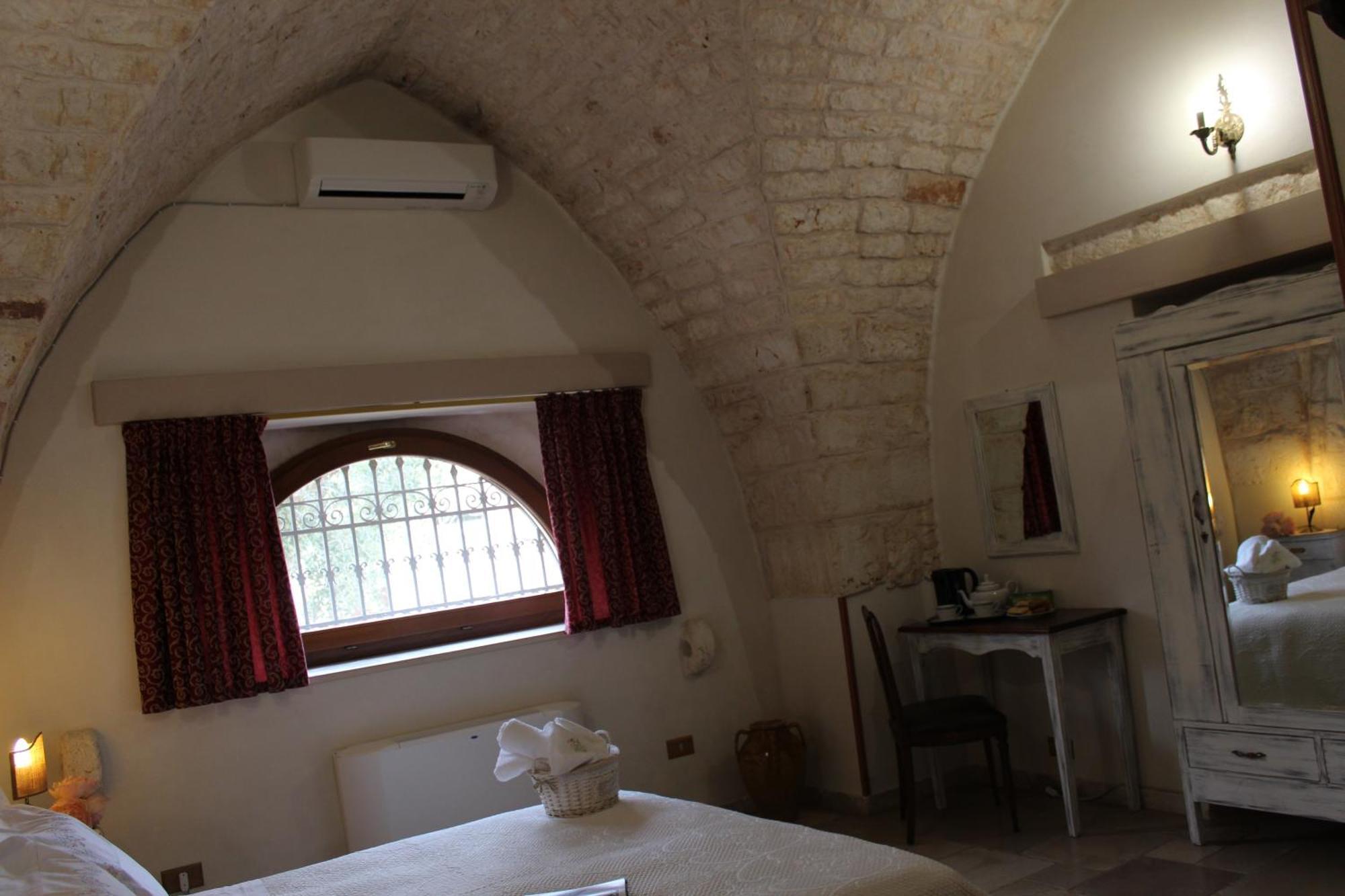 Masseria Tolla Остуні Номер фото