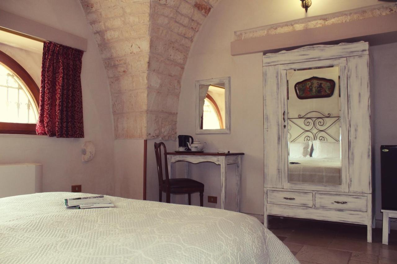 Masseria Tolla Остуні Екстер'єр фото
